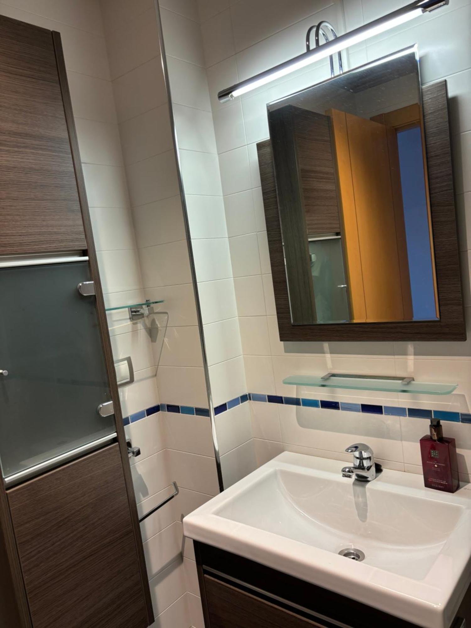 Apartamento Oviedo Naranco ภายนอก รูปภาพ
