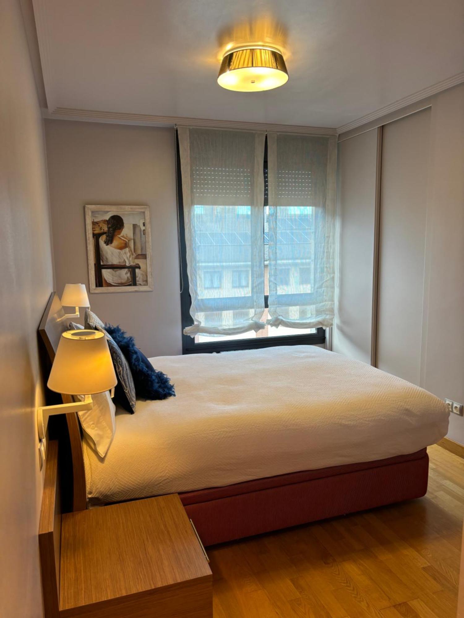 Apartamento Oviedo Naranco ภายนอก รูปภาพ