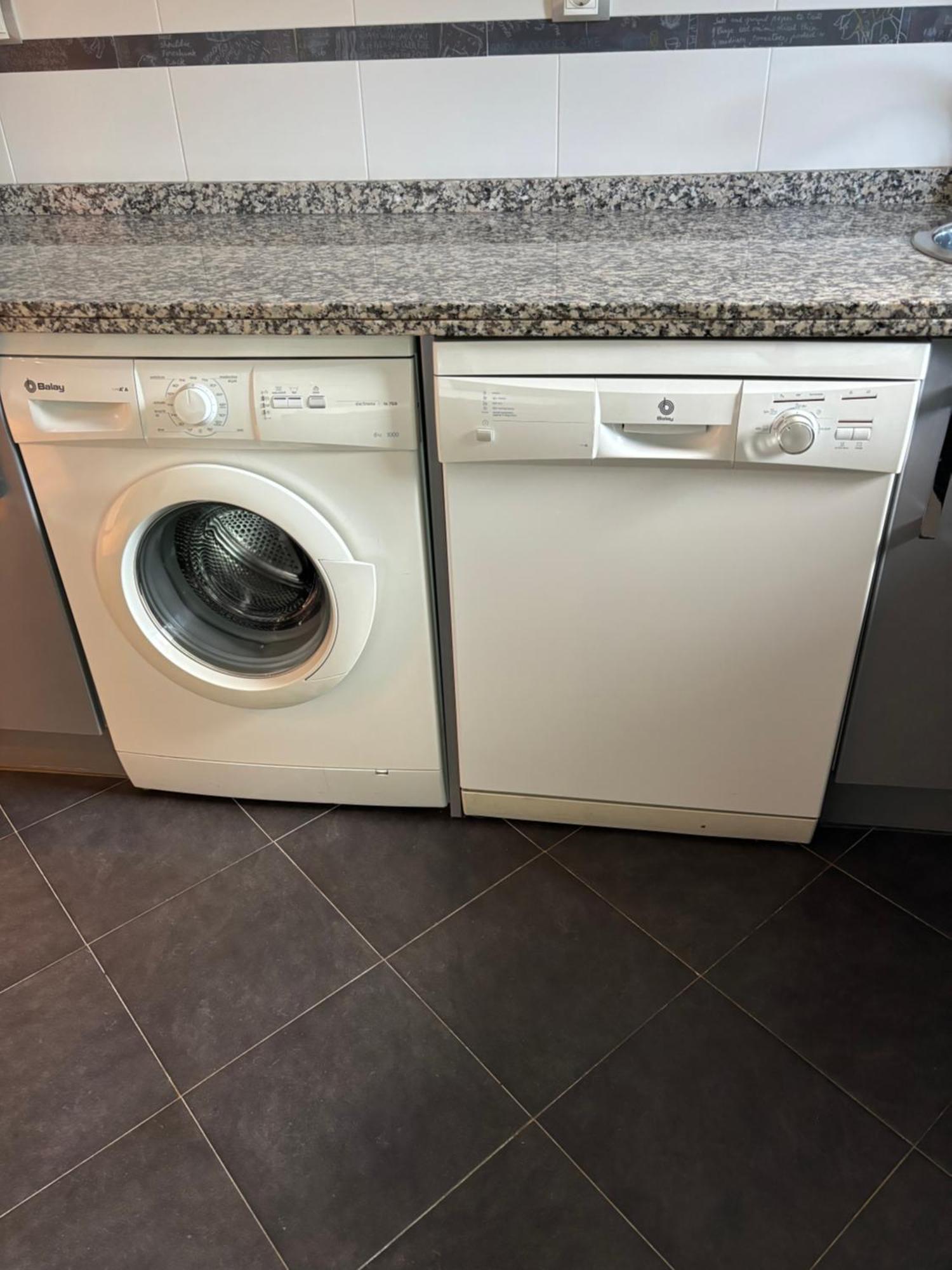 Apartamento Oviedo Naranco ภายนอก รูปภาพ