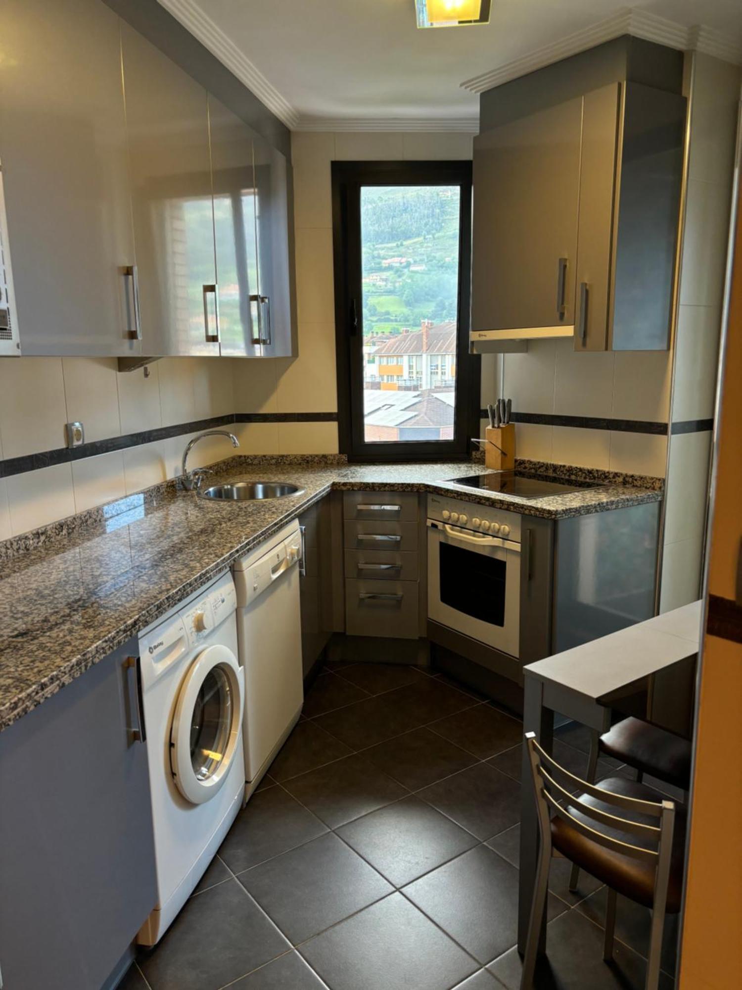 Apartamento Oviedo Naranco ภายนอก รูปภาพ